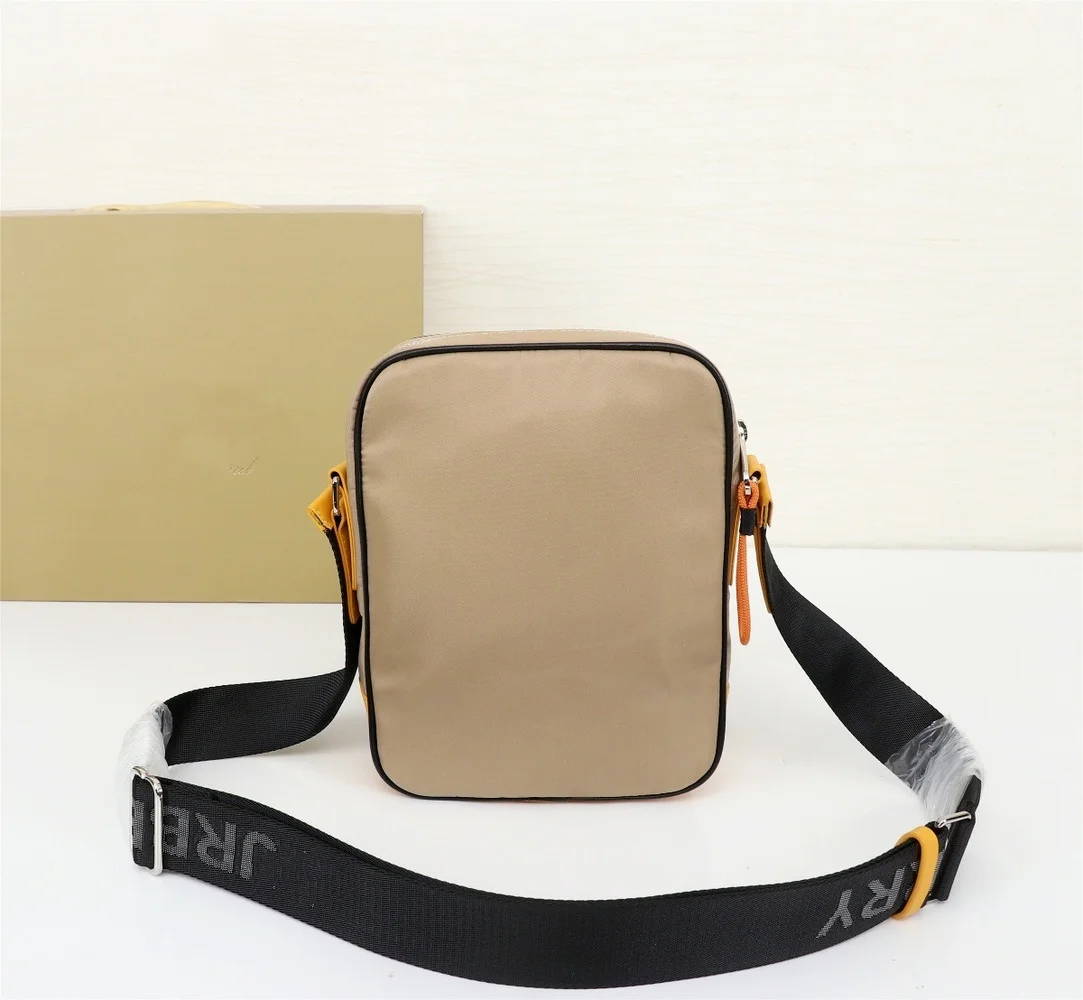 

2021 new cross-body bag casual bag with adjustable strap luxury brand handbags