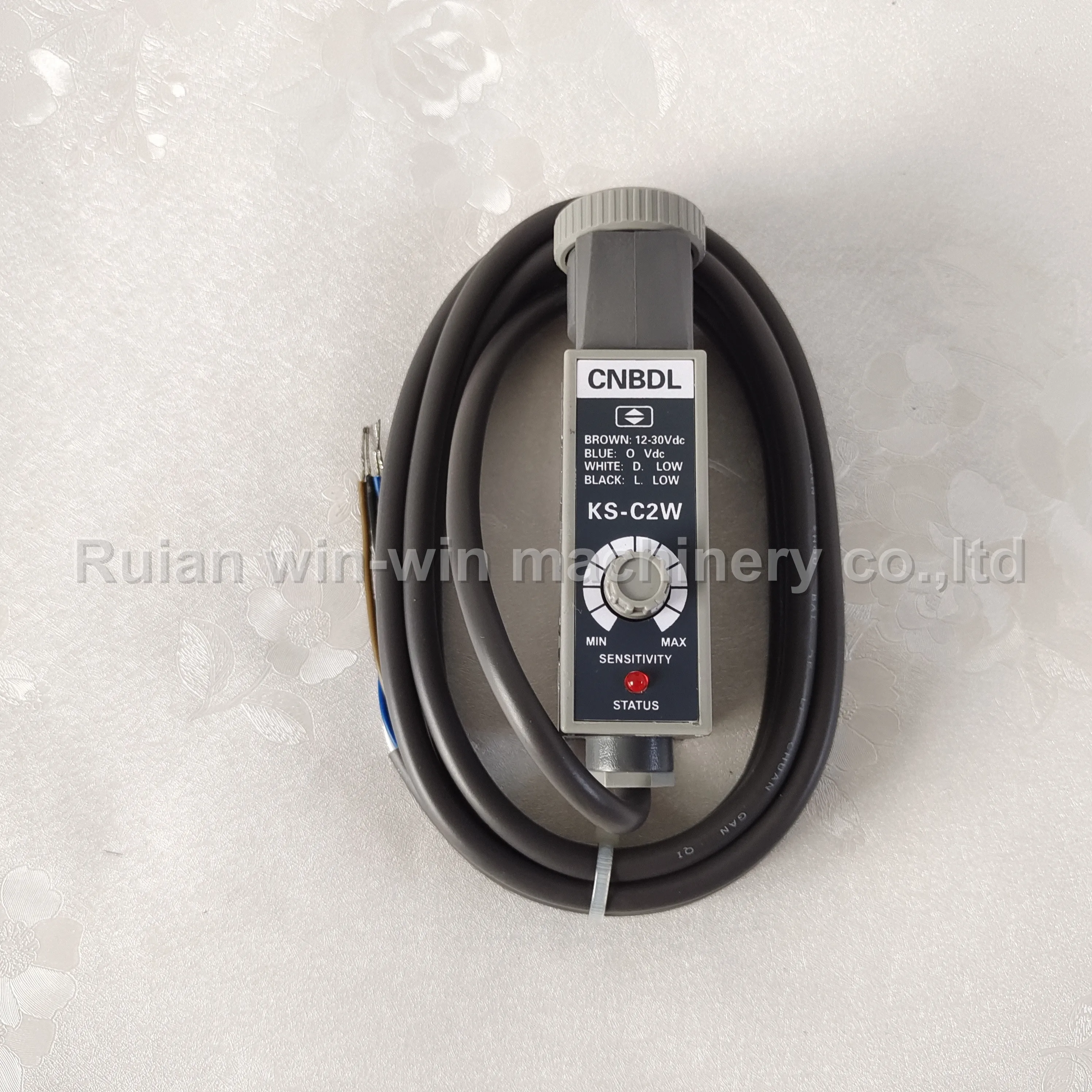 BAIDELI CNBDL KS-C2W фотоэлектрический датчик цвета цена волшебный мешок для глаз делая части машины