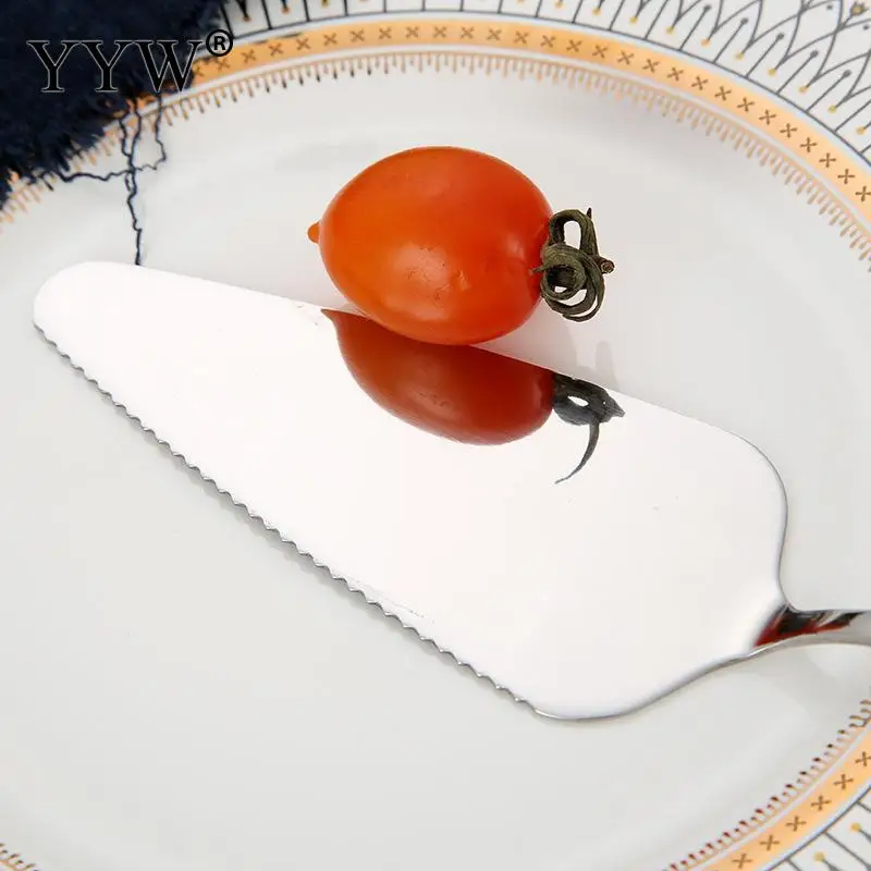 Набор разноцветных столовых приборов комплект из нержавеющей стали столовые