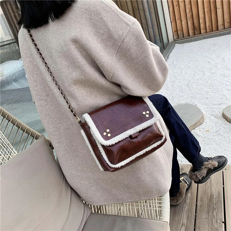 Женская плюшевая шерстяная сумка маленькая квадратная через плечо с цепочкой |