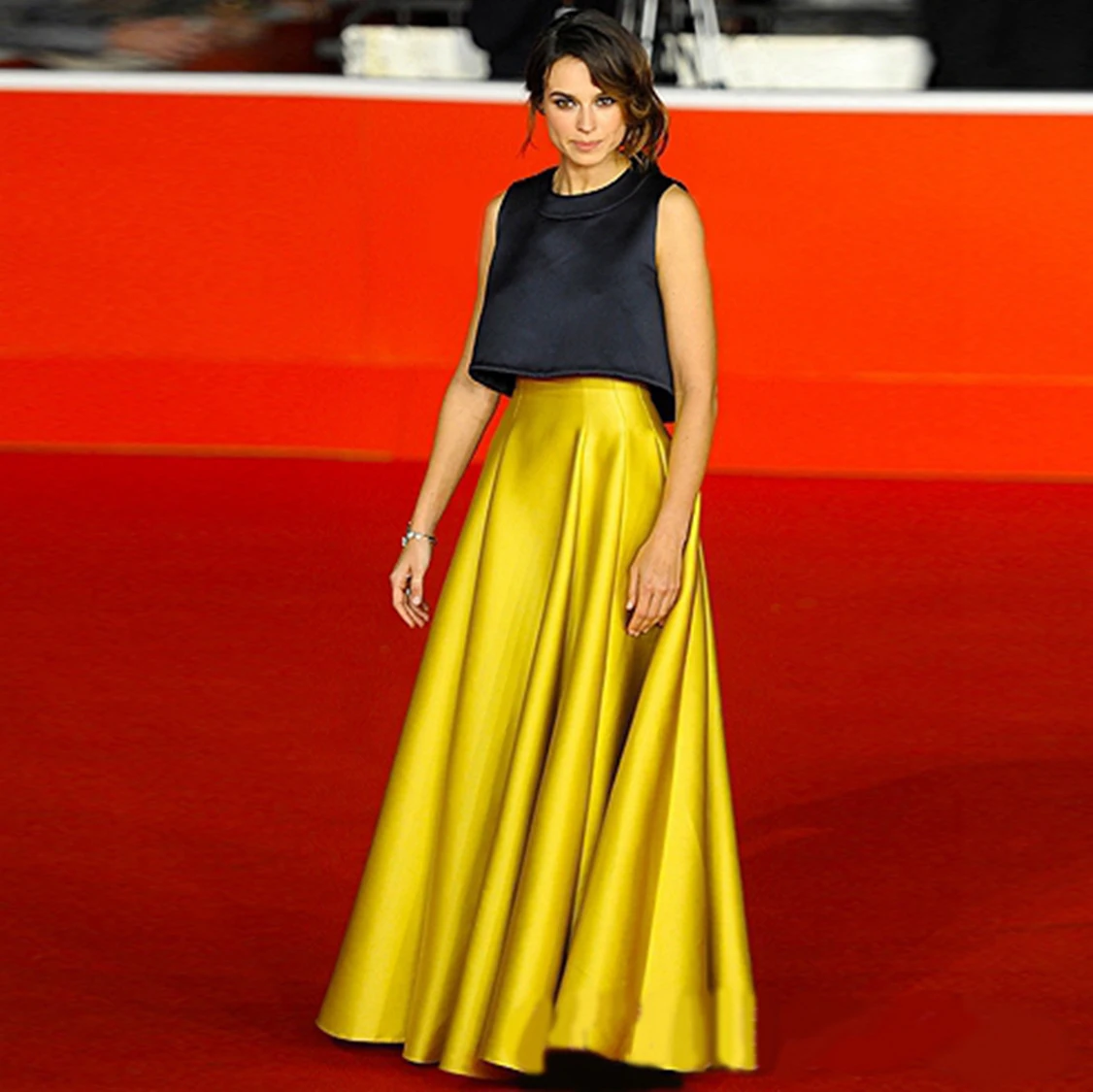 

Golden Satin Skirt Long Evening A-line Skirts Pleated Prom Skirt Floor Length Gowns With Pocket High Waist Red Carpet Skirt