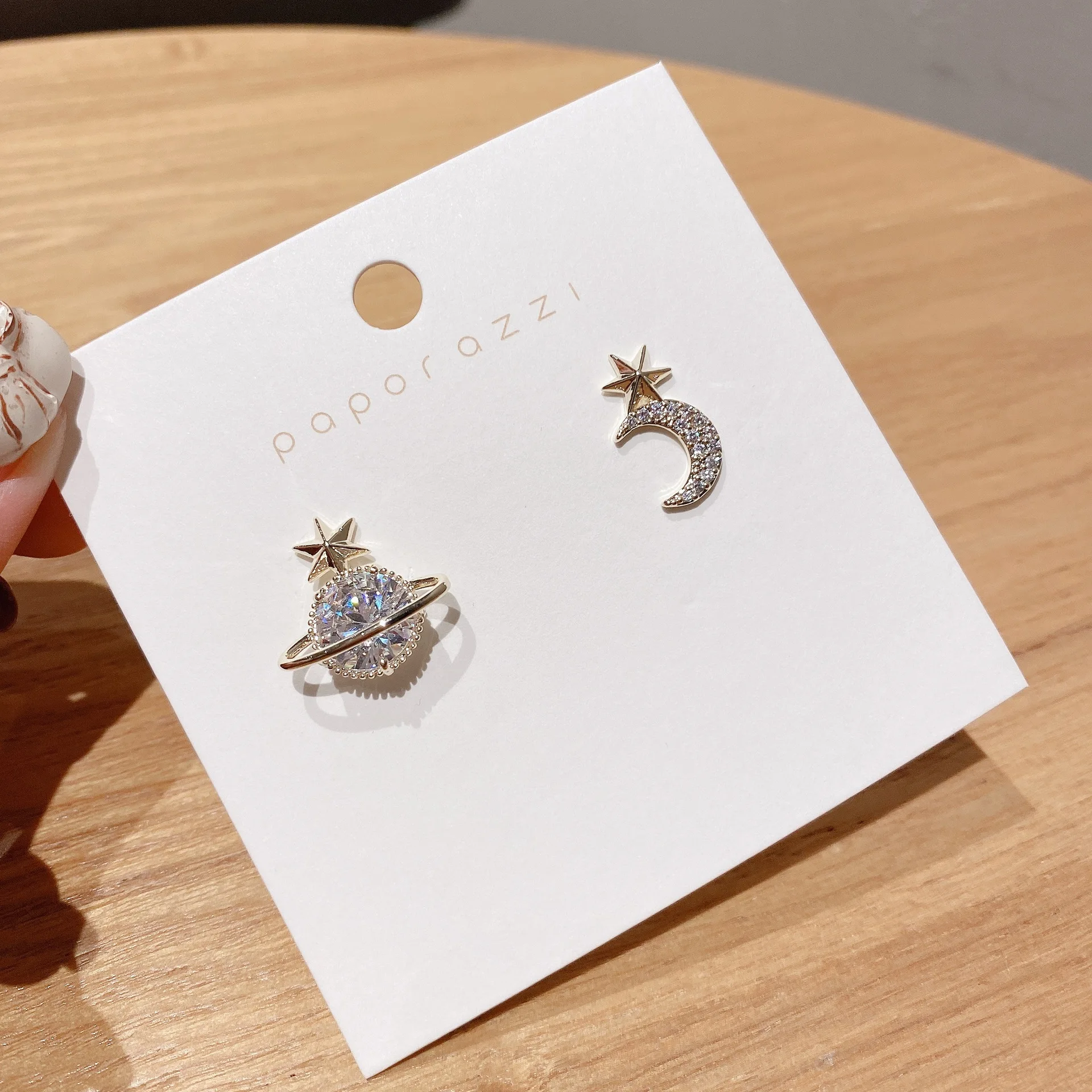 

Trendy Luxury Asymmetry CZircon Star Moon Drop Earrings For Women Temperament Statement Fashion Jewelry Gifts Accessorie