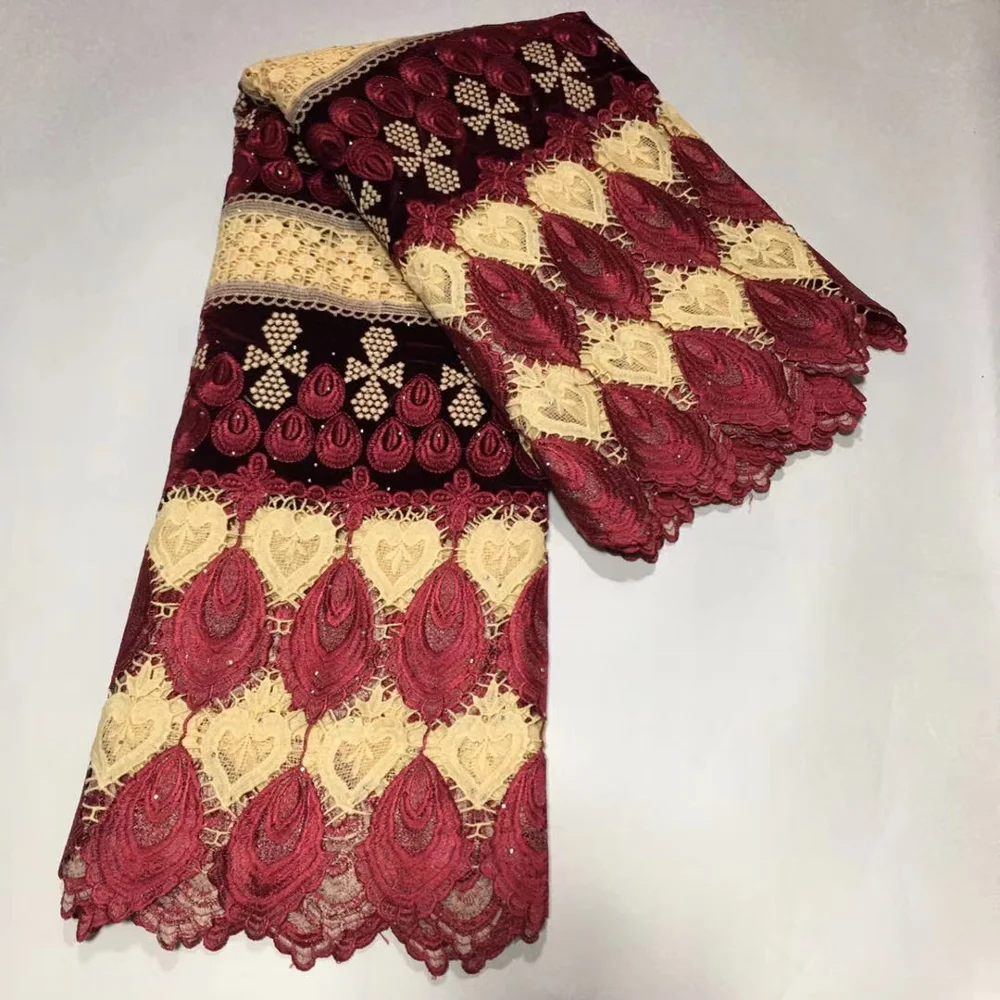 Гипюровая Вельветовая кружевная ткань французская Водорастворимая