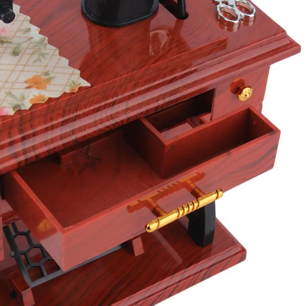 

70% Hot Sale 1Pc Mini Vintage Lockwork Sewing Machine Music Box Kid Pedal Toy Home Decor Gift