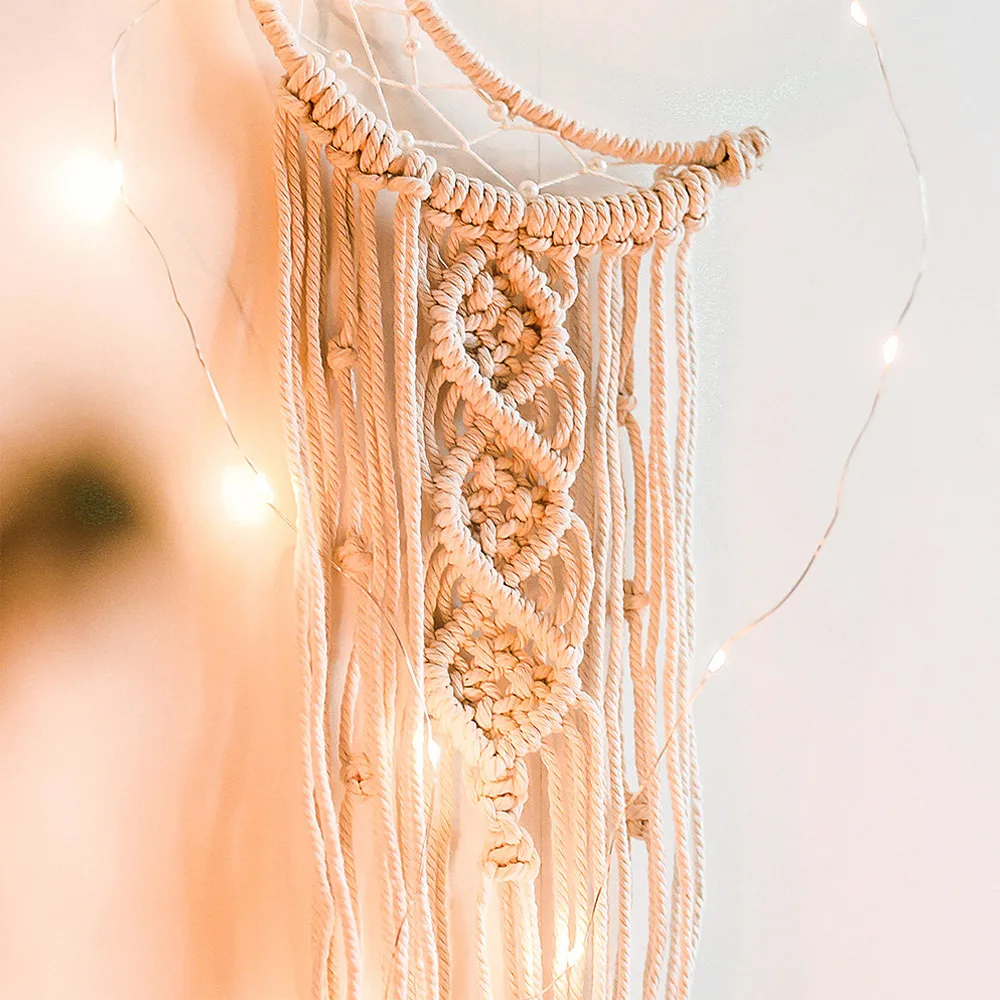 

Moon-shaped Dream Catcher Cotton Rope Woven Hanging Ornaments Woven Wall Art Romantic Atmosphere Wall Hanger Decor Without Light