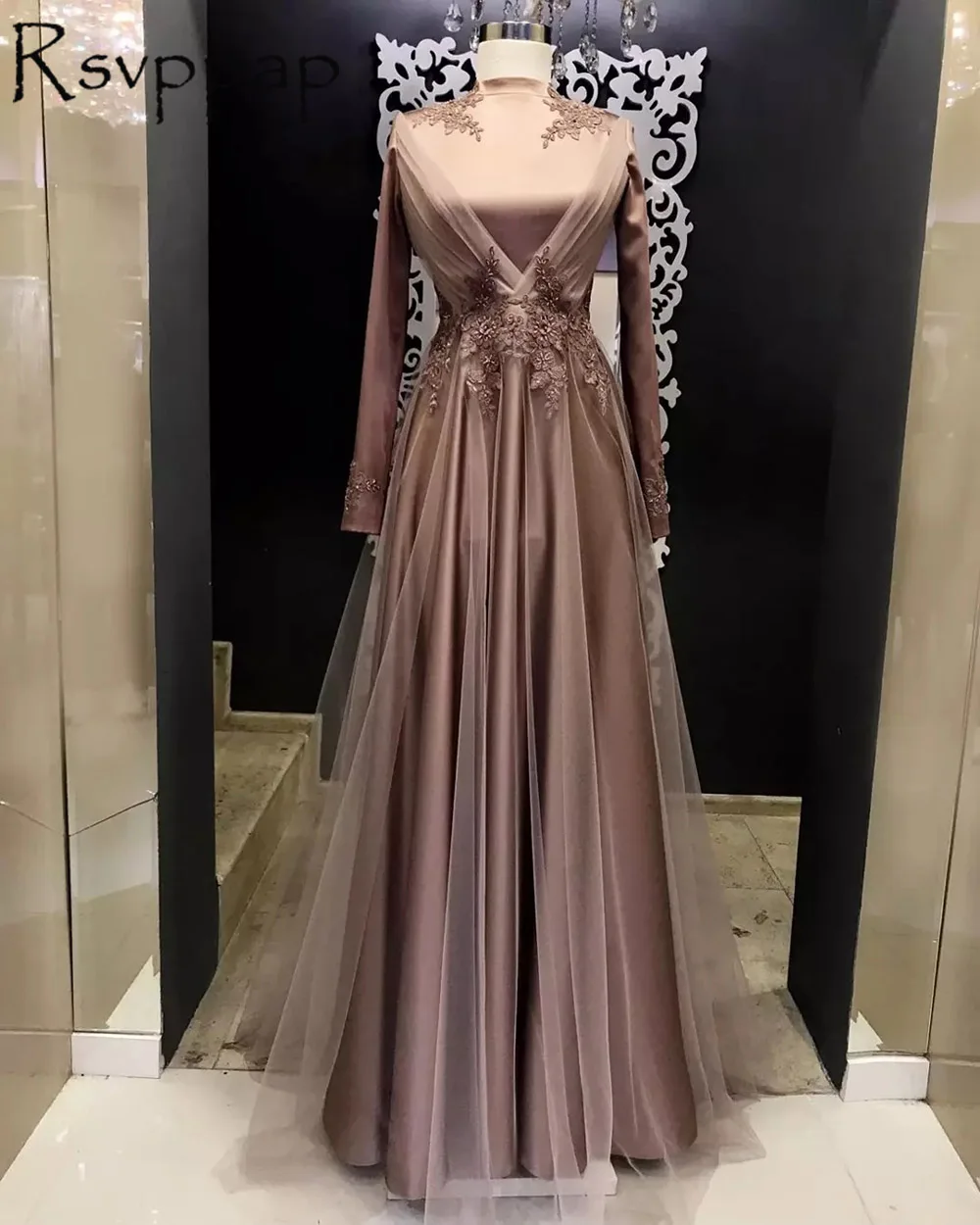 

Long Elegant Evening Dresses 2021 Beaded Appliques Pleated Top Chiffon A-line Long Sleeves Arabic Muslim Women Formal Gowns