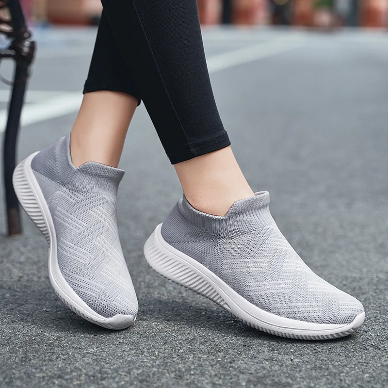 Tenis Feminino 2020 winter new  Tennis Shoes for Women tennis Soft red white Sneakers Gym Sport Shoes Basket Femme tenis mujer
