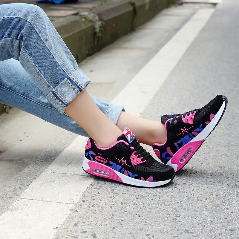 

Sneaked Lady Ladies Sport Shoes Sneakers Shockproof Air Sneakers Sport Woman Running Daddy Sports Sneakers Sneakers Tennis 305D