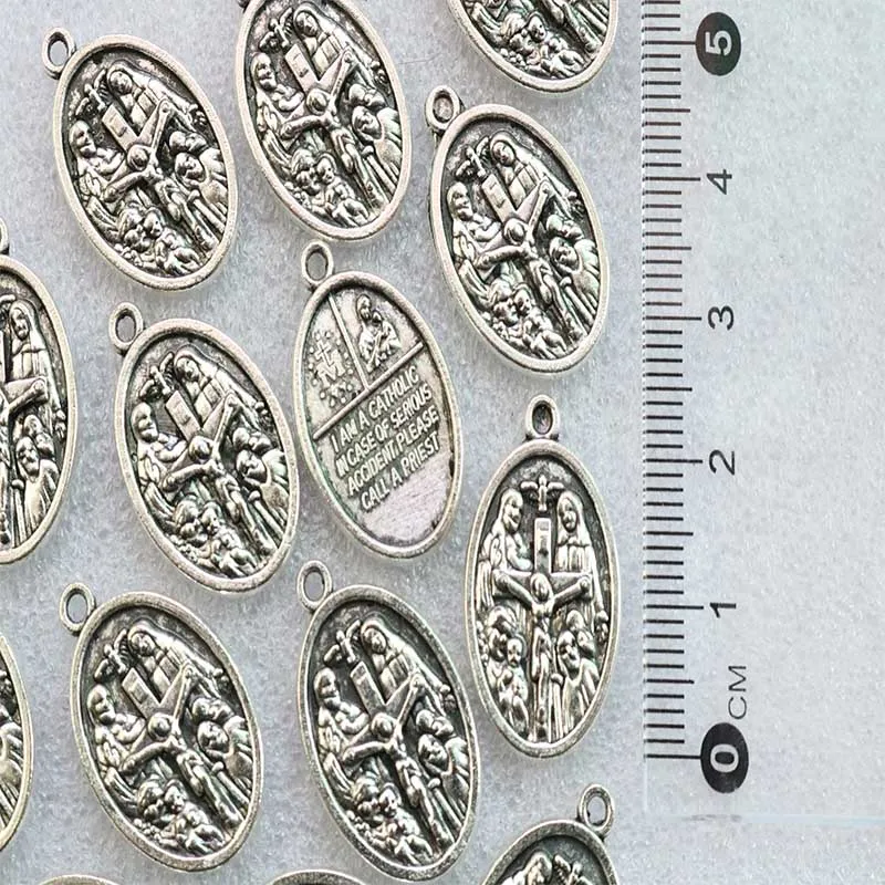 100 штук/маленький металлический кулон Christian Jesus винтажный с маленьким отверстием
