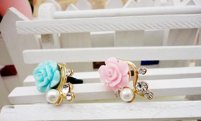 Модные и стильные однотонные смолы цветок Пылезащитная заглушка для 3 5 мм штекер