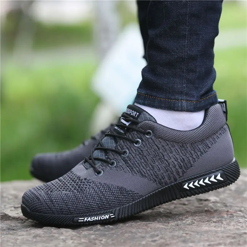 

New mesh running sneakers men's breathable deodorant soft mesh casual shoes men's