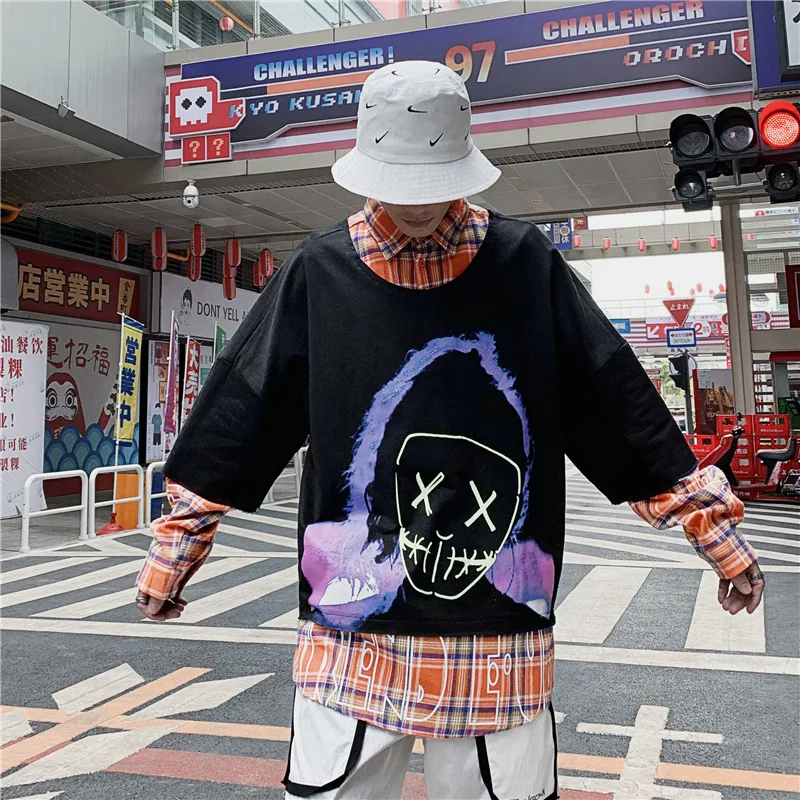 

Hoodies & Sweatshirts