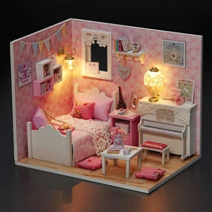 Handmade Model Dollhouse Wooden Doll House Furniture DIY Girl Presents House Princess Doll House Handmade Miniature