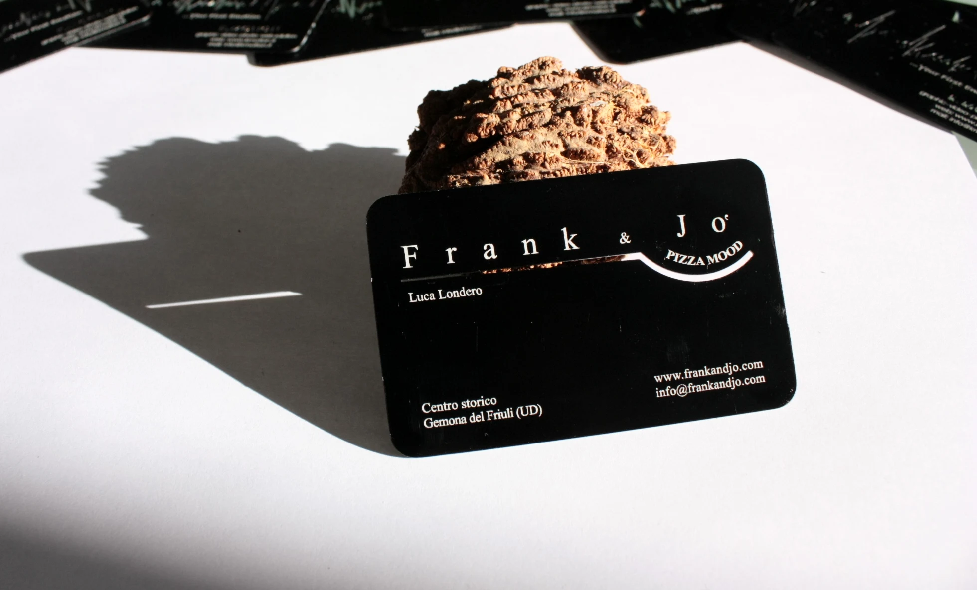 4 прозрачных матовых пластиковых визитных карточек cmyk с принтом клиента|Визитки|