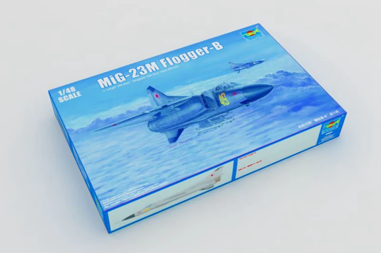 Модель Trumpeter в масштабе 1:48 искусственный самолет русском стиле самолет-боец