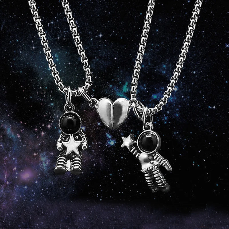 

Spaceman Pendant Magnetic Necklace Astronaut Creative Star Couple Necklaces Friendship Jewelry Lovers Valentine's Day Gifts
