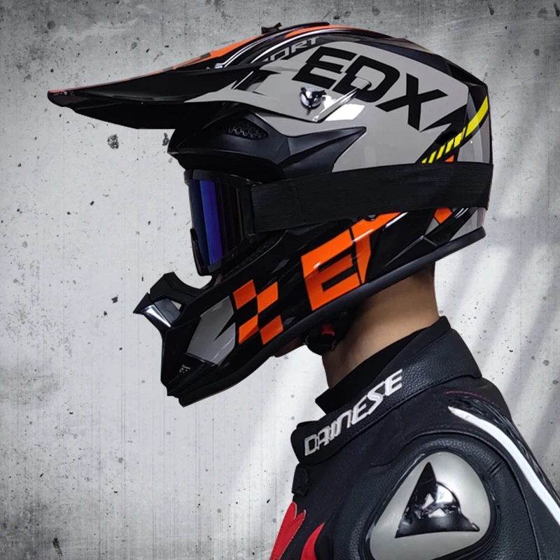 

Gift Goggles Motocross Adult Motocross Helmet ATV SUV Downhill Mountain Bike DH Hood Helmet Cross Helm Capacetes DOT Approved