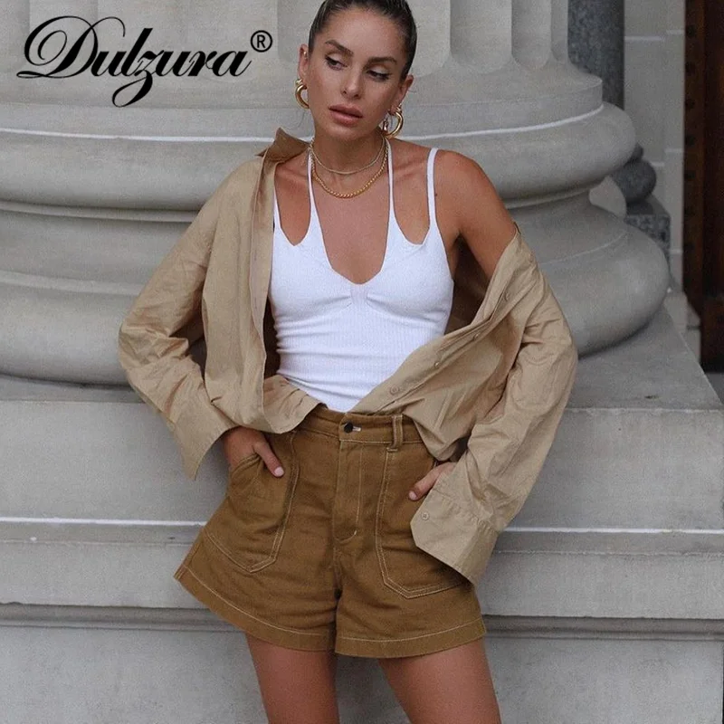 

Dulzura Ribbed Halter Crop Top Lace Up Camis Bodycon Backless Sexy Streetwear Elegant Party Club Women 2021 Summer Clothes