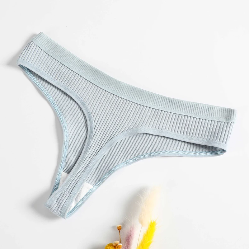 

Трусики-стринги женские хлопковые однотонные, M-XL