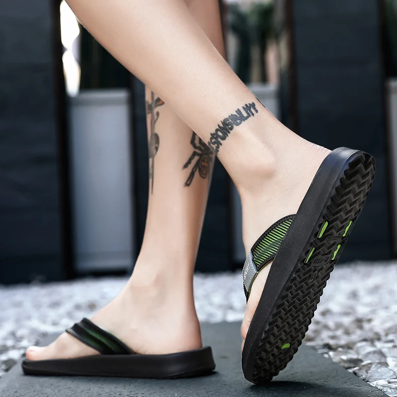 Шлепанцы мужские Нескользящие водонепроницаемые для пляжа Эва летняя обувь 2020 |