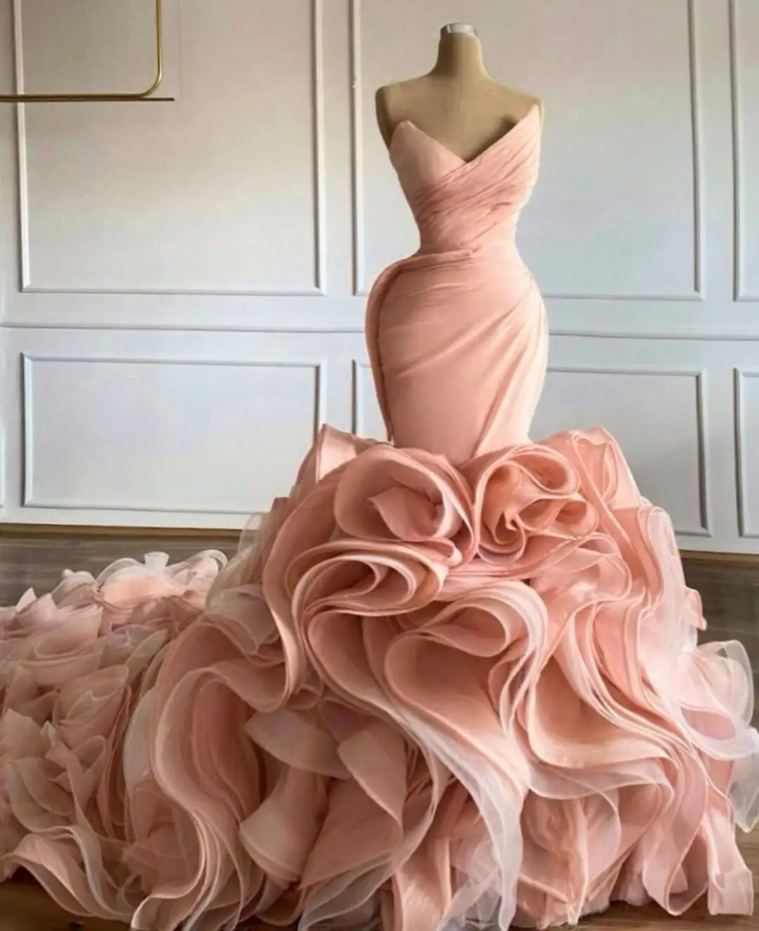 

Blush Pink Mermaid Wedding Dress 2023 Sweetheart V Neck Tiered Skirt Ruffles Princess Trumpet Vestidos De Novia Bridal Gowns