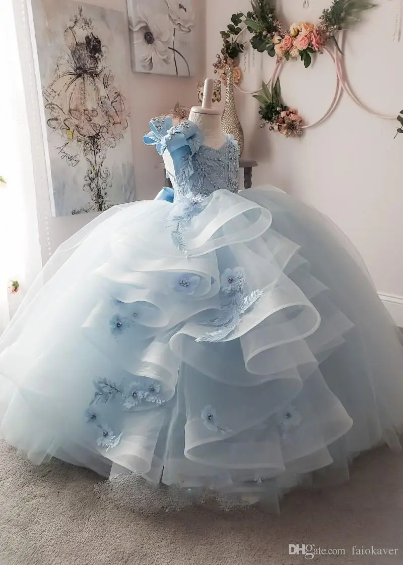 2020 г. Фиолетовые платья для девочек держащих букет невесты на свадьбе v-образный