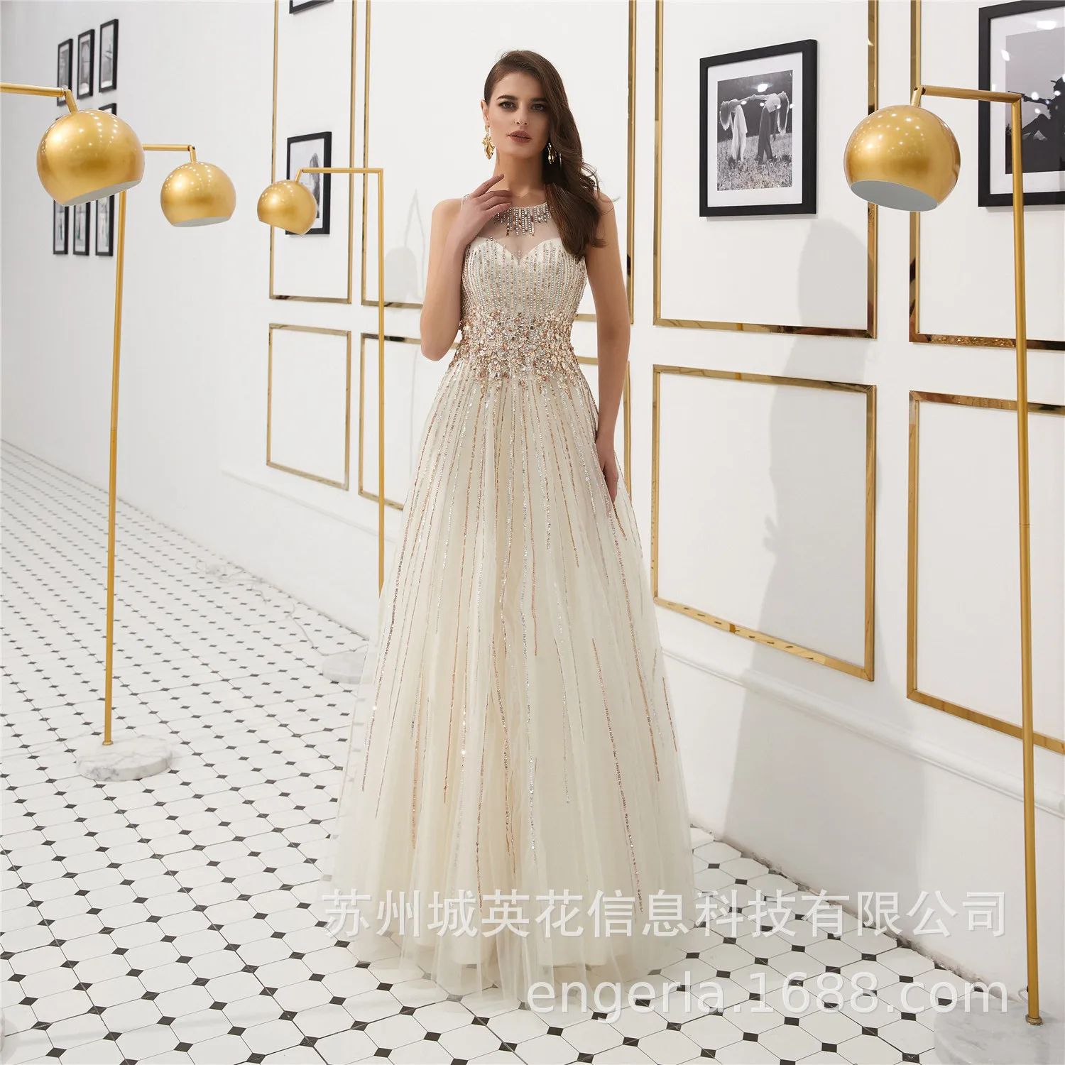 

Luxury Beaded Crystals Evening Dress Long Elegant Chiffon Evening Gown Robe De Soiree Longo