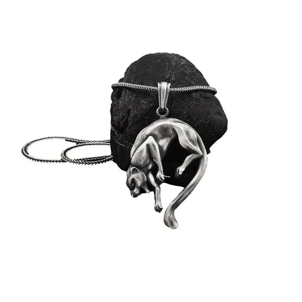 

New Fashion Animal Pendant Men's Necklace Ins Style Jaguar Pendant Hot Selling Jewelry Sweater Chain Accessories