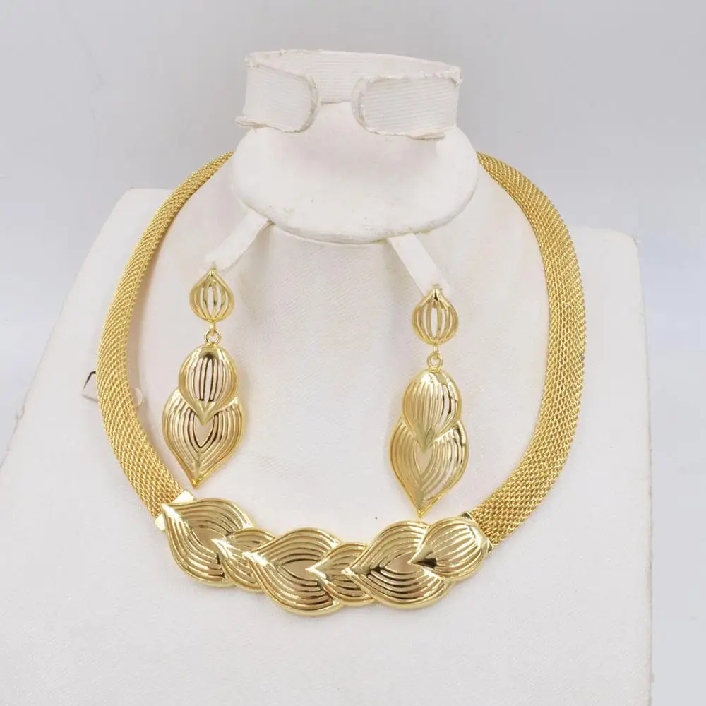 Новинка 2018 высококачественный Дубай большой набор украшений 3 тона золотой цвет