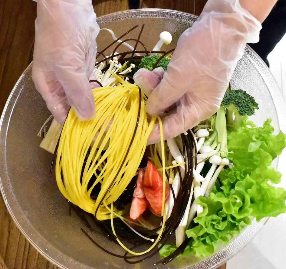 

Free Shipping 100/PCS Disposable PVC Gloves Household Cleaning Use Dishwashing kitchen latex garden gloves are common