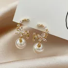 2020 Новое поступление Классические жемчужные висячие серьги с цветком из искусственного жемчуга для женщин модные элегантные изящные ювелирные изделия для вечерние Ринок подарки