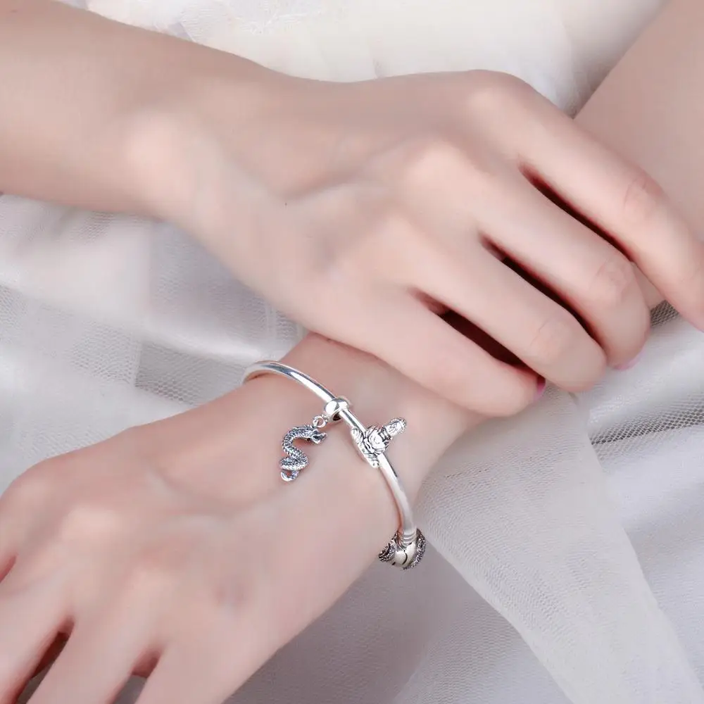 Шарм-подвеска из серебра 925 пробы в виде дракона | Украшения и аксессуары