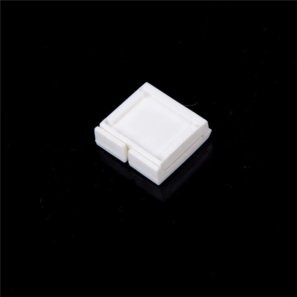 Solderless 10 мм 4 Pin RGB Светодиодная лента коннектор адаптер для 5050 оптовая продажа