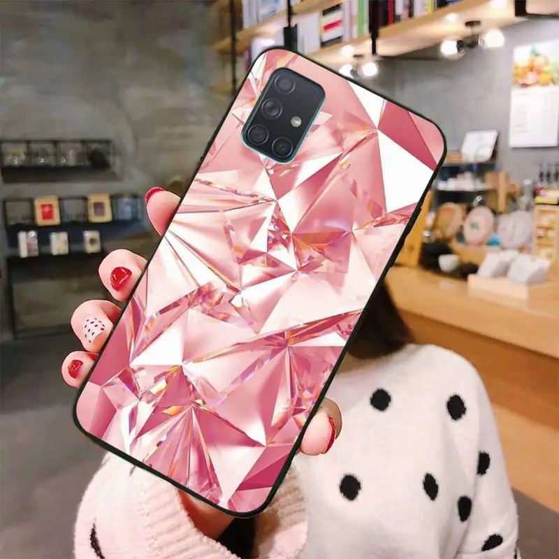 С геометрическим принтом Цвета: золотистый фиолетовый Розовый Алмазный чехол