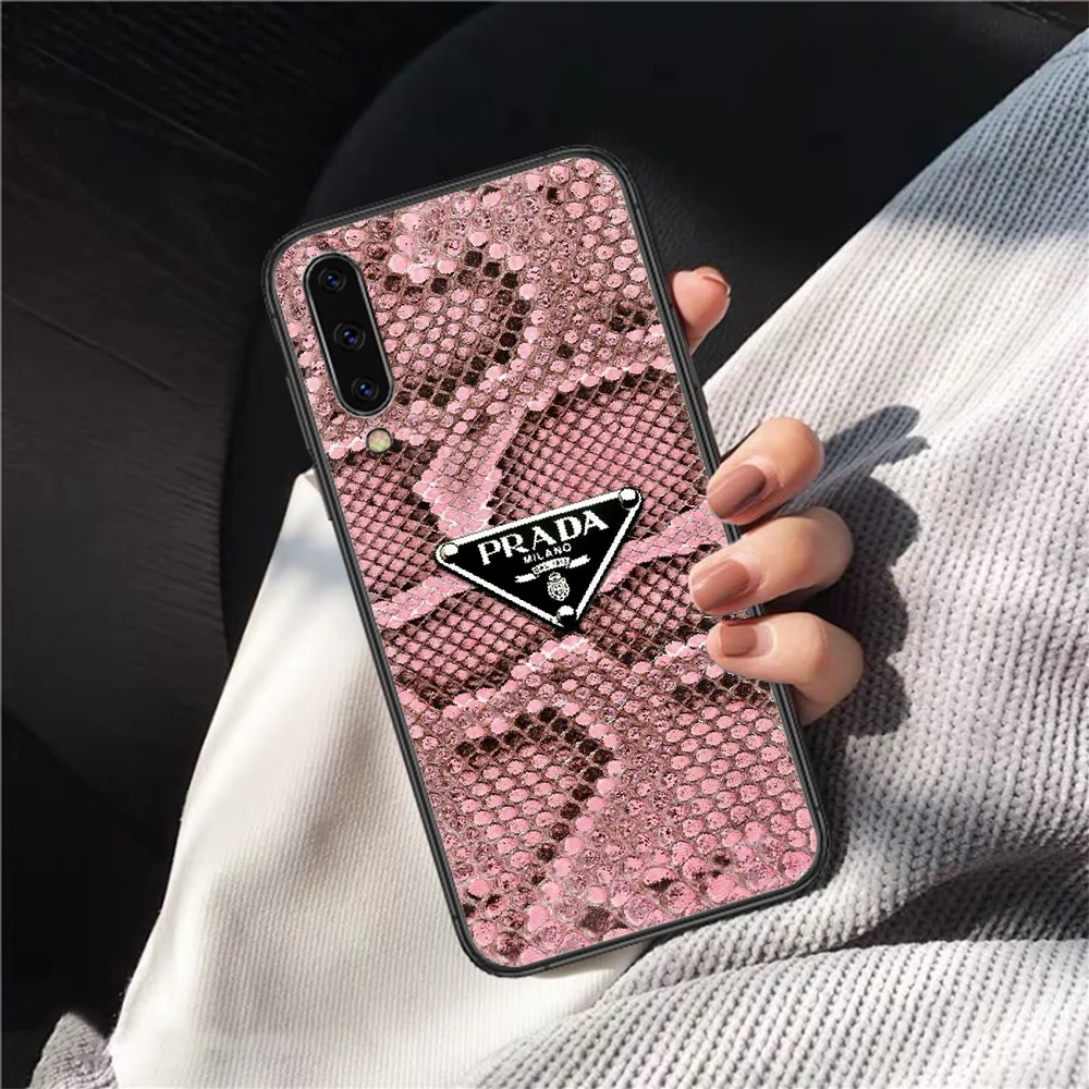 

Italian Luxury Brand Phone Case Cover For Samsung Galaxy A10 A11 A20 E A21 A30 A40 A41 A50 A51 A70 A71 A81 S Black Funda Soft