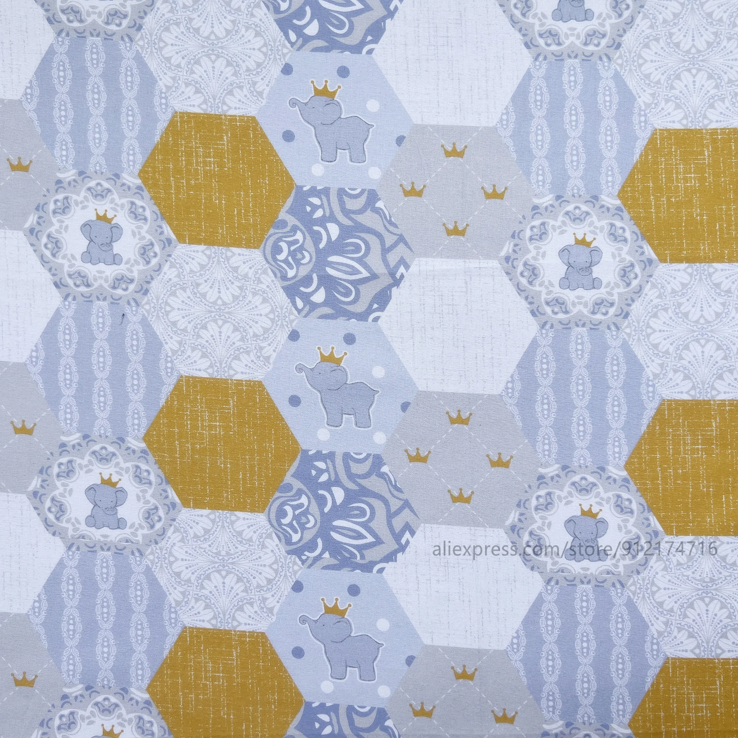 Хлопковая ткань в стиле пэчворк с изображением милого слона 50x110 см детский