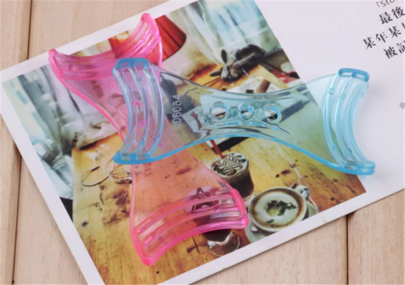 Волшебная подводка для глаз трафаретная модель начинающих макияж помощник