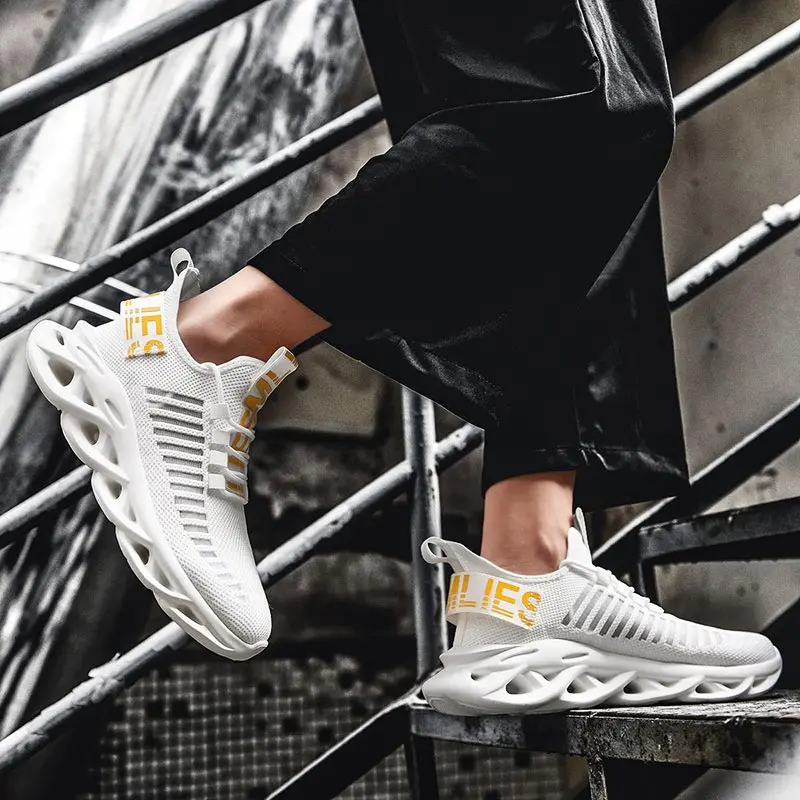 Большой Размеры летняя легкая обувь мужские Сникеры Сезон лето Для мужчин