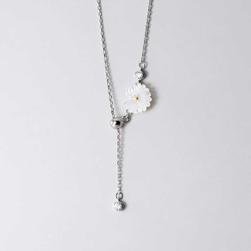 

S925 Sterling SilverColor Japanese and Korean Fashion Daisy Round Zirconia Pendant Necklace For Women Lady Girls Jewelry Gift
