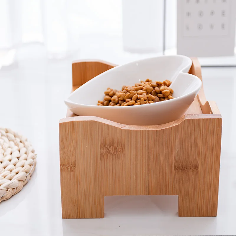 

Wood Bamboo Frame Ceramic Cat and Dog Bowl Heat Shape Cute Cat Dog Pet Feeder Difficult To Knock Over Pet Bowls