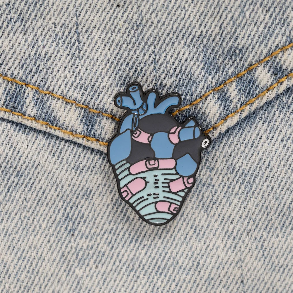 Anatomical Heart Enamel Pins Medical Anatomy Brooch Pin for Doctor and Nurse Lapel Badge Jewelry Brooches Gift | Украшения и