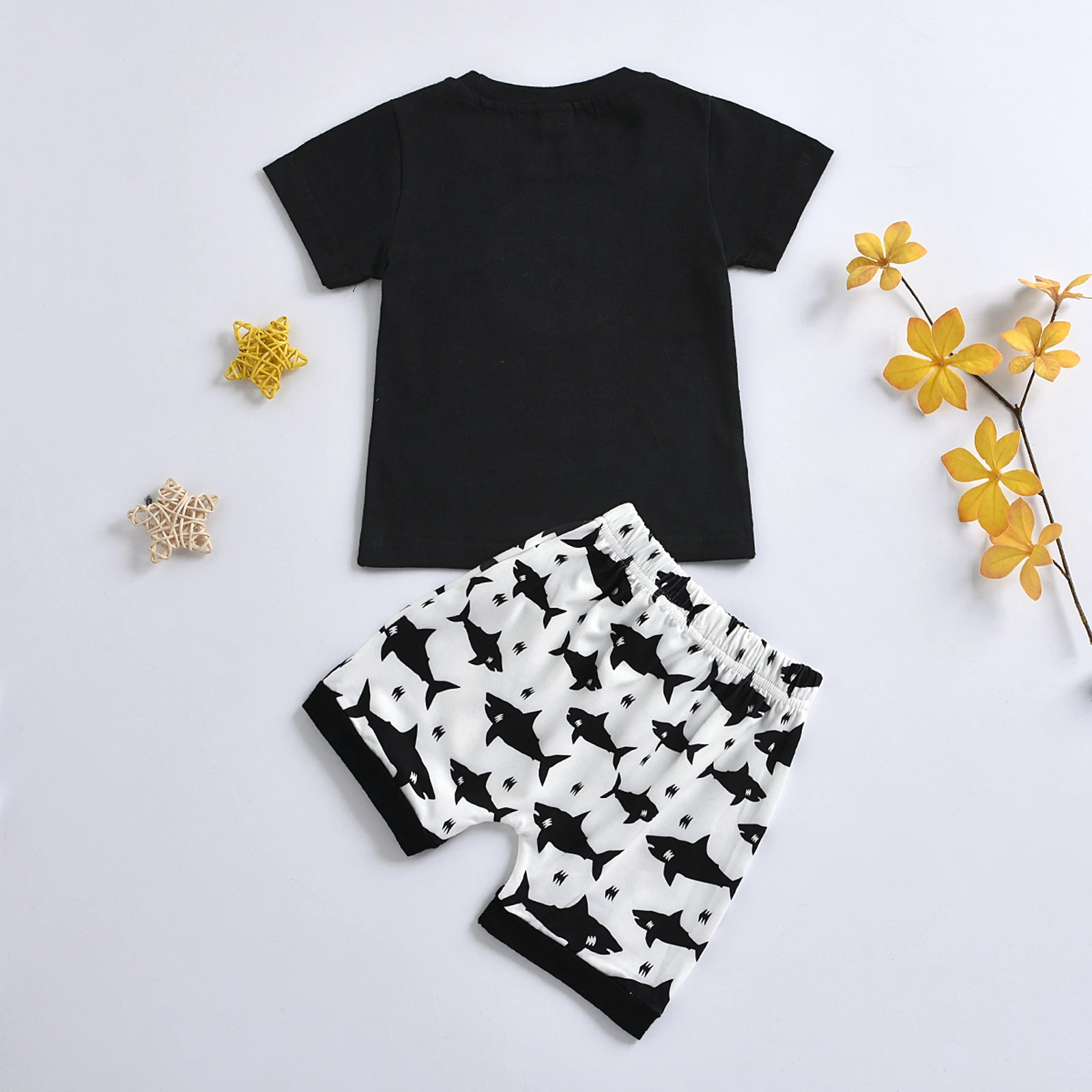

Kids Baby Boys 2-piece Outfit Set Tracksuit Letter Print T-shirt+Shark Print Shorts Set for Children Boys