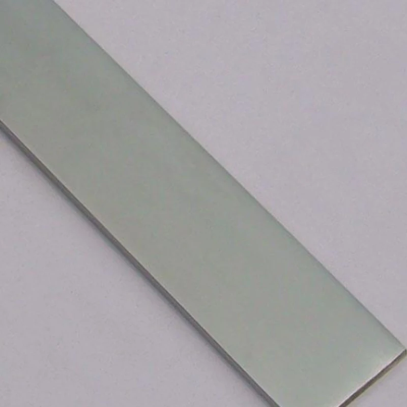 

6061 aluminium flat bar 30X5mm, 0.5 meter long/piece, quantity 2 pieces
