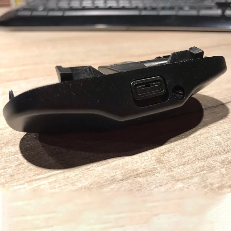 

for A1 A3 A4 A5 A6 A7 A8 Q3 Q5 Q7 Spray Glass Water Nozzle 1 Pair for Passat B7 B8 CC Caddy Golf 6 MK6