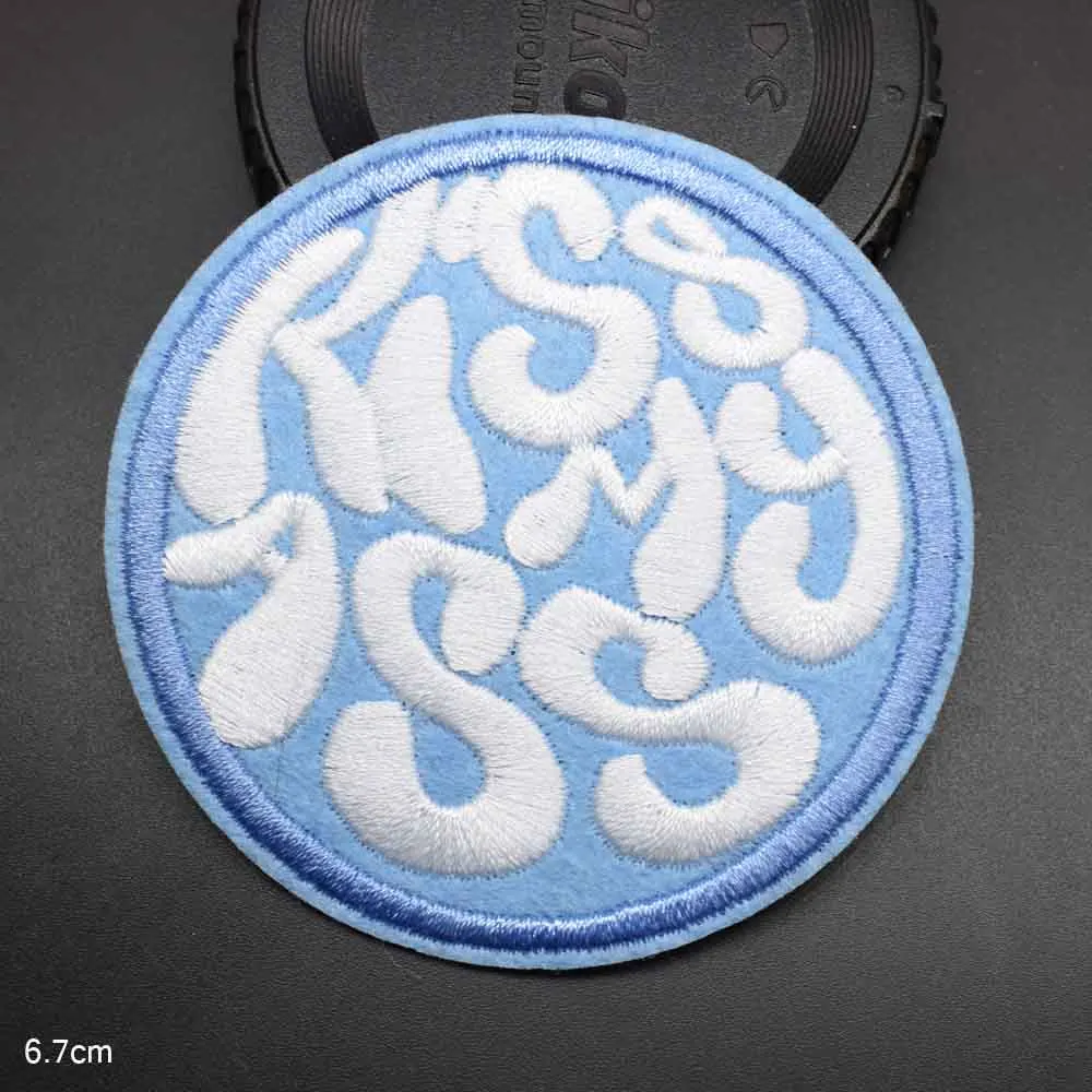 В стиле панк с надписью слова Kiss My Ass гладильная Хиппи Патч для Костюмы Джинсовый