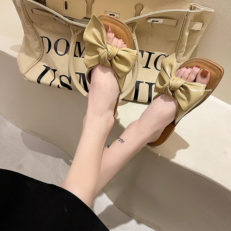 

Butterfly-Knot Shoes Woman 2021 Slippers Summer Pantofle Low Luxury Slides New Soft Designer Flat Rubber Butterfly-knot Basic PU