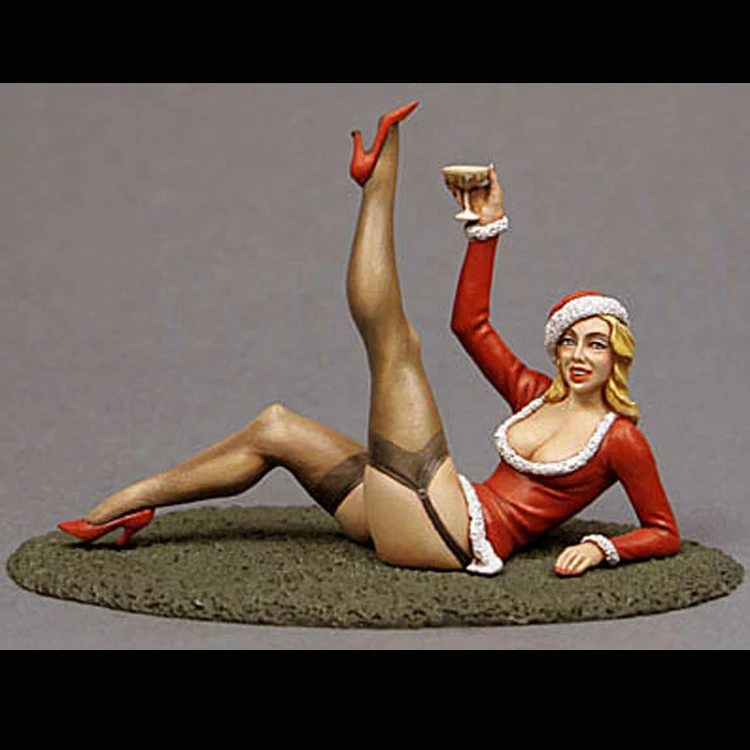 

80mm Resin Character Model Christmas Girl R213