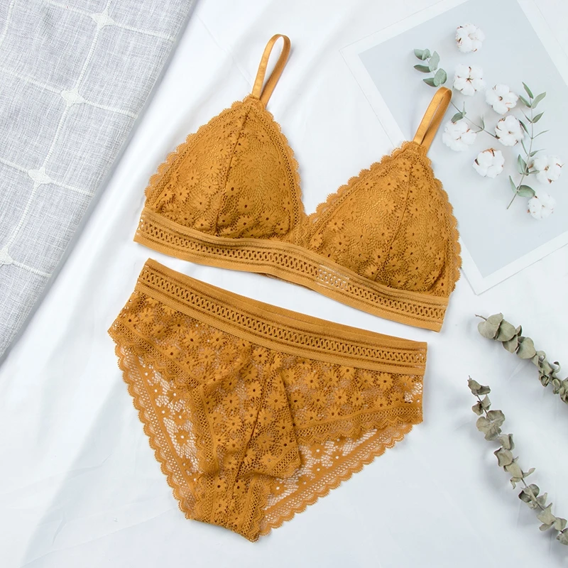 

Women Lace Bra Sets Seamless Underwear Backless Vest Sexy Padded Bralette Lingerie Ultrathin Bra & Brief Sets Female Intimates