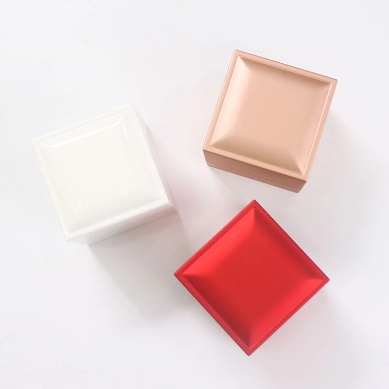 Новое обручальное кольцо коробка ювелирных изделий со светодиодными лампами