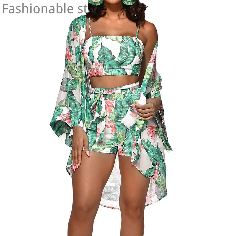 

Женский комплект из трех предметов, летний укороченный топ с открытыми плечами и короткие штаны с накидкой